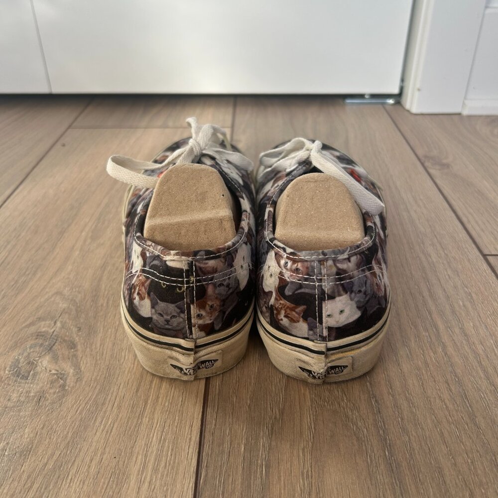 Vans x ASPCA Authentic Sneakers - Picture 3 of 3